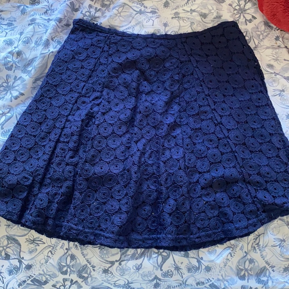 Women’s Forever 21 navy blue skirt size 26 - Picture 2 of 3